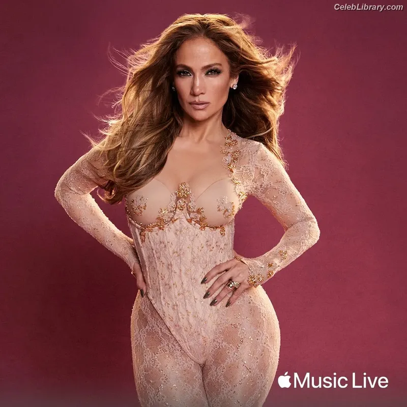 Jennifer Lopez photo 20 of 3409