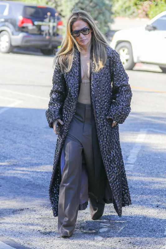 Jennifer Lopez photo 6 of 3409