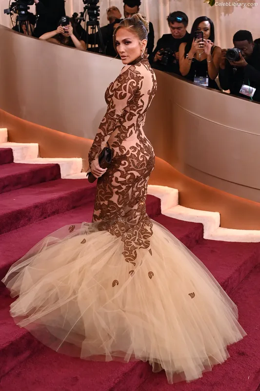 Jennifer Lopez photo 11 of 3409