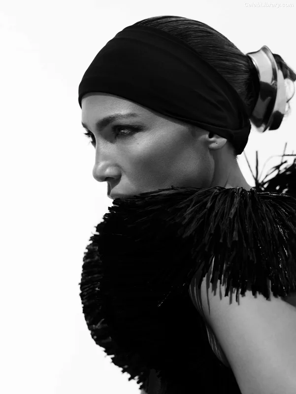 Jennifer Lopez photo 5 of 3409