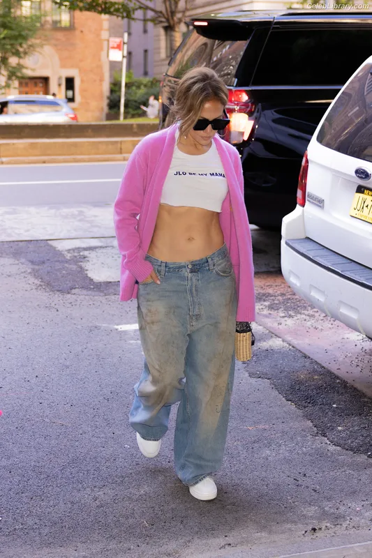 Jennifer Lopez photo 9 of 3409