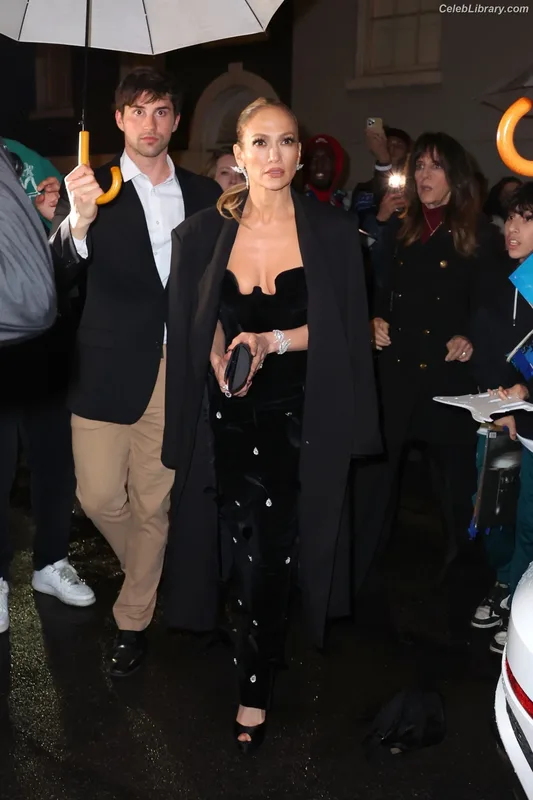 Jennifer Lopez photo 20 of 3409