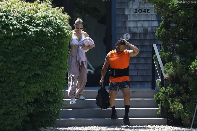 Jennifer Lopez photo 7 of 3409