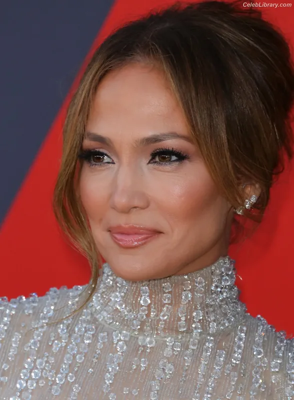 Jennifer Lopez photo 18 of 3409