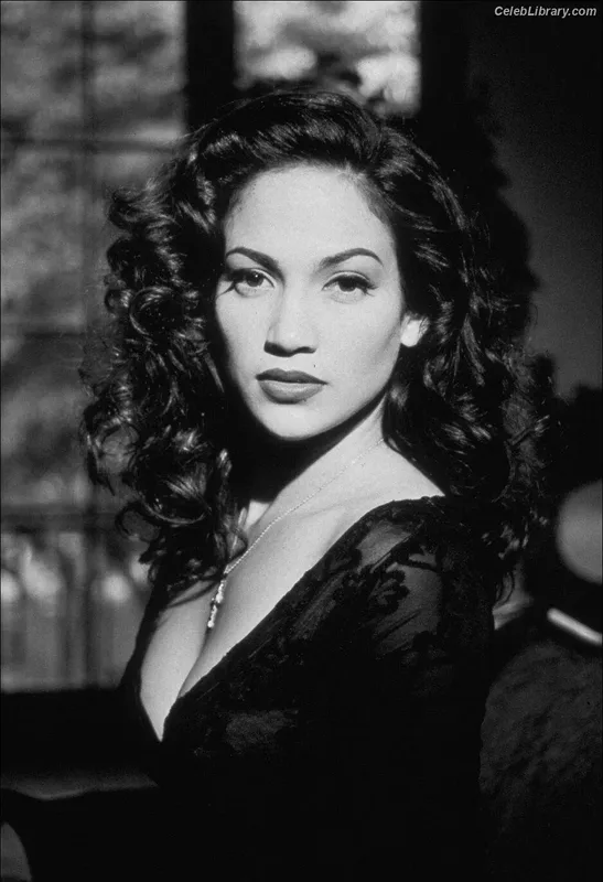 Jennifer Lopez photo 21 of 3409