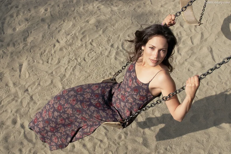 Jennifer Lopez photo 15 of 3409