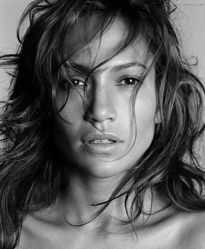 Jennifer Lopez photo 22 of 3409