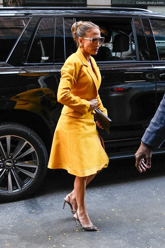 Jennifer Lopez photo 13 of 3409
