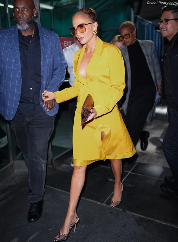 Jennifer Lopez photo 17 of 3409