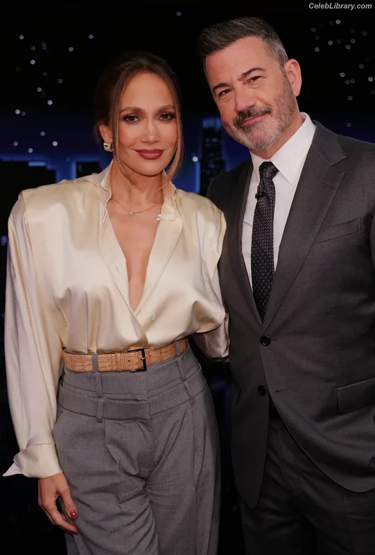 Jennifer Lopez photo 14 of 3409