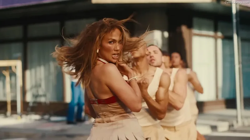 Jennifer Lopez photo 24 of 3409