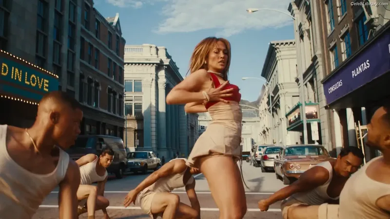 Jennifer Lopez photo 6 of 3409