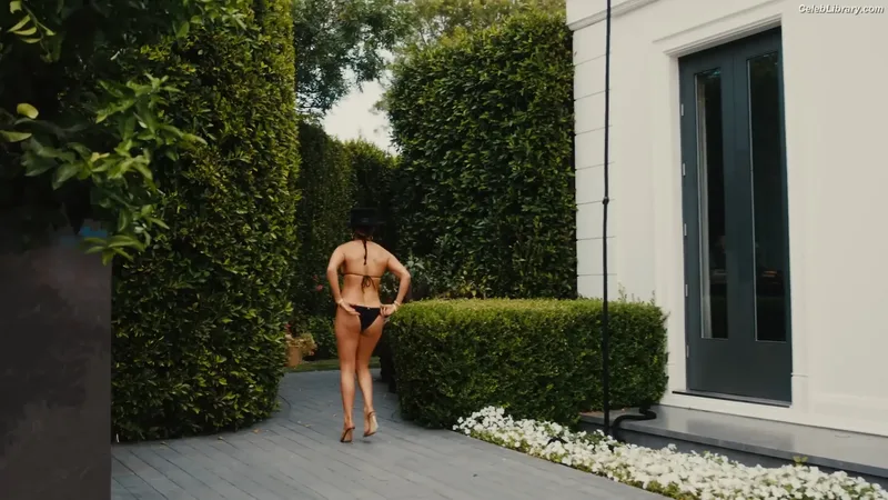 Jennifer Lopez photo 7 of 3409