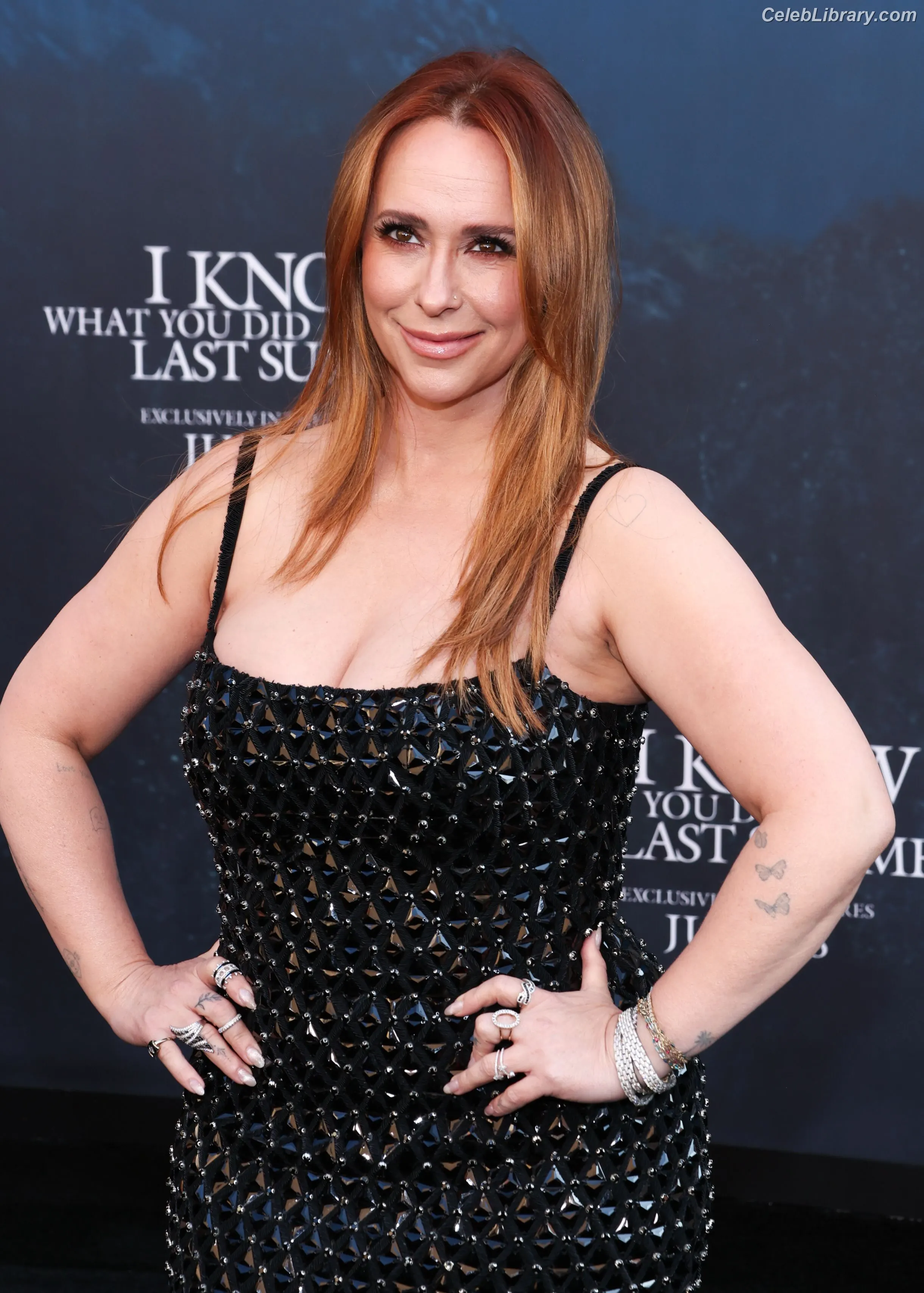 Jennifer Love Hewitt photo 1 of 520