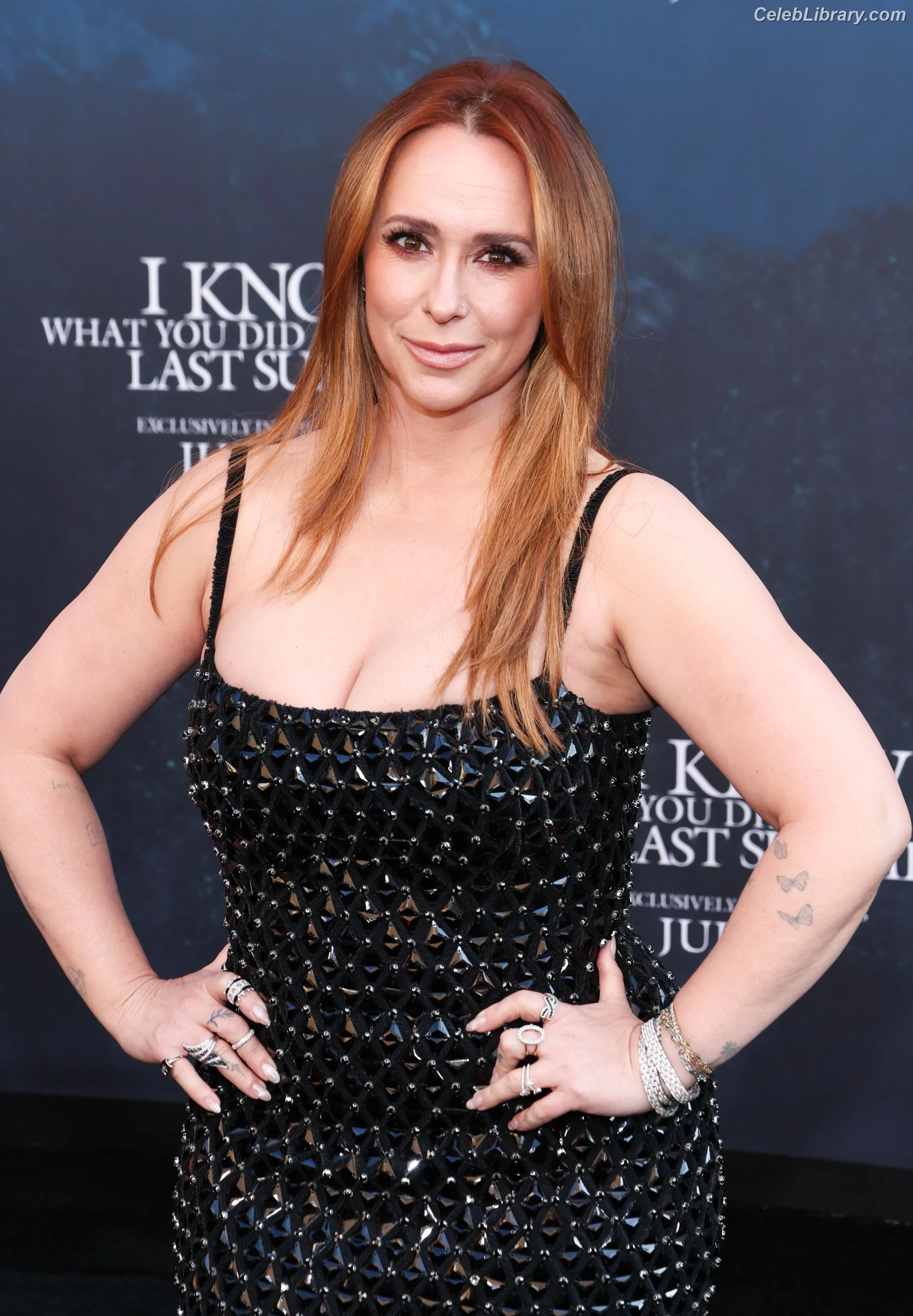 Jennifer Love Hewitt photo 16 of 520