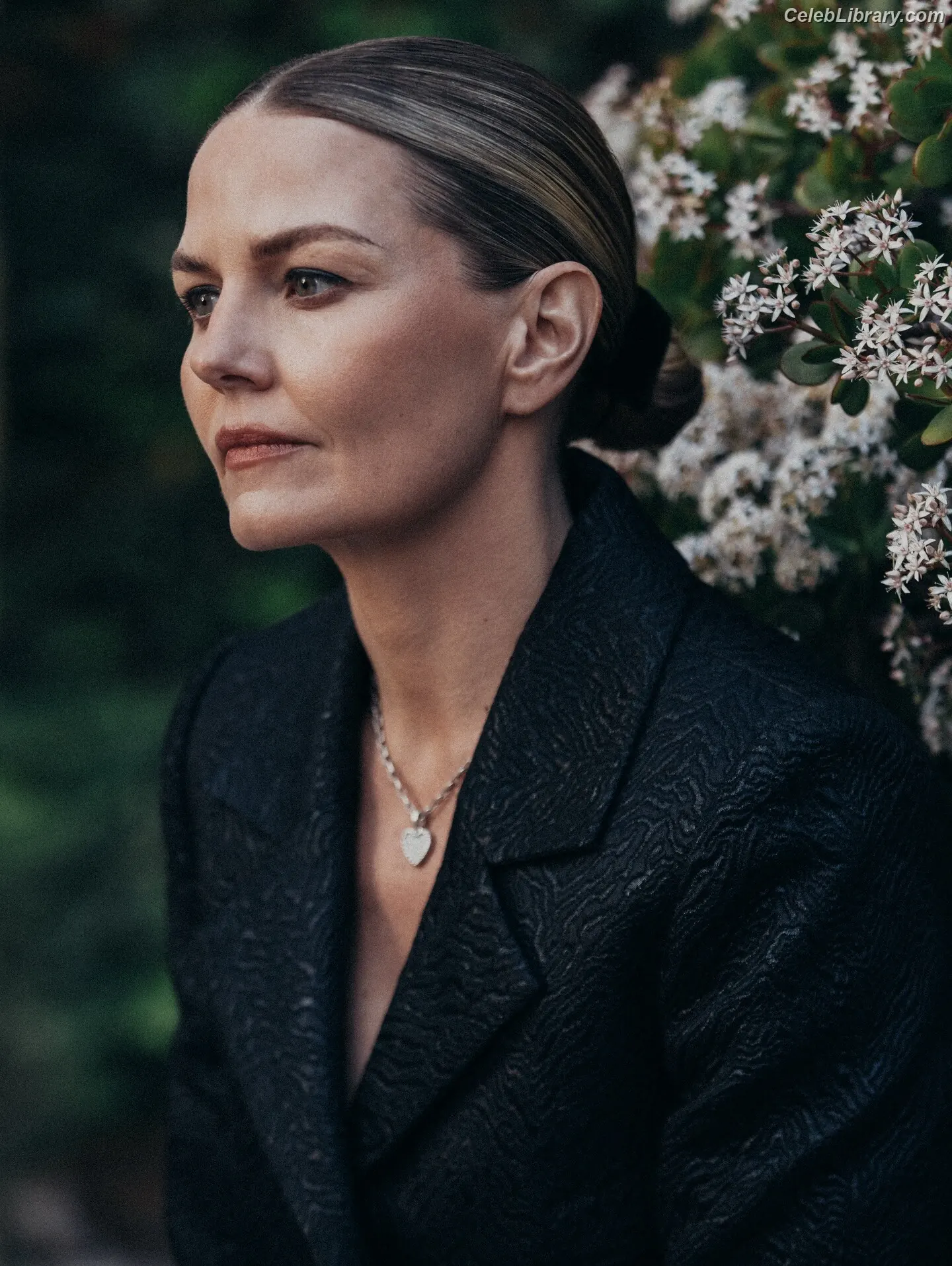 Jennifer Morrison photo 21 of 93