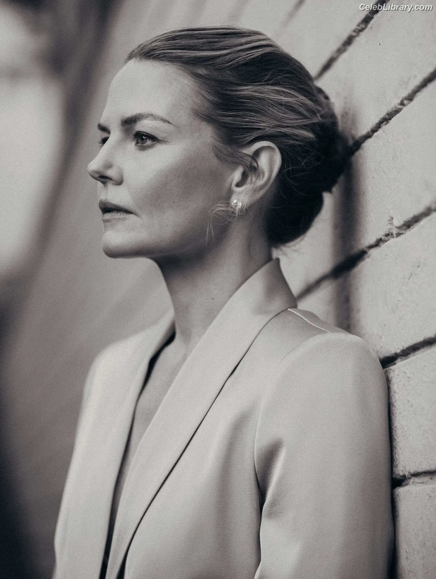 Jennifer Morrison photo 6 of 93