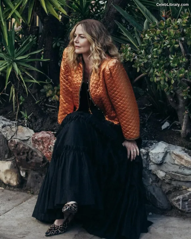Jennifer Morrison photo 7 of 90