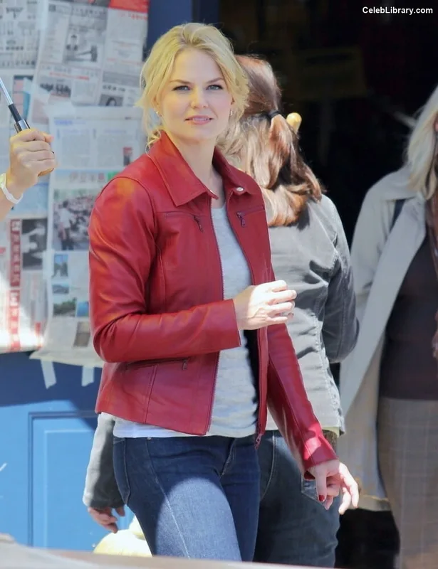 Jennifer Morrison photo 22 of 90