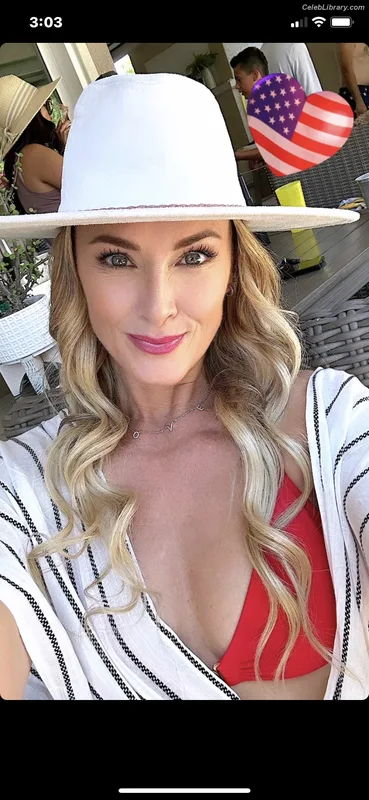 Jennifer O'Dell photo 20 of 151