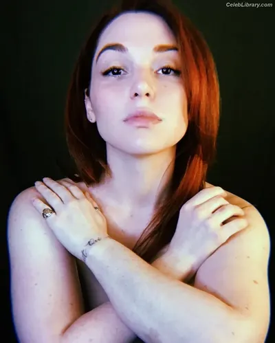 Jennifer Stone