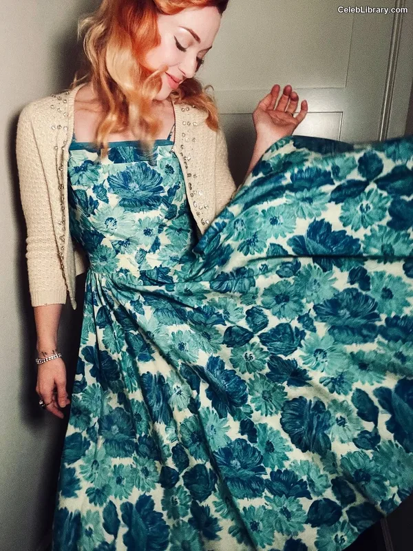Jennifer Stone photo 20 of 40