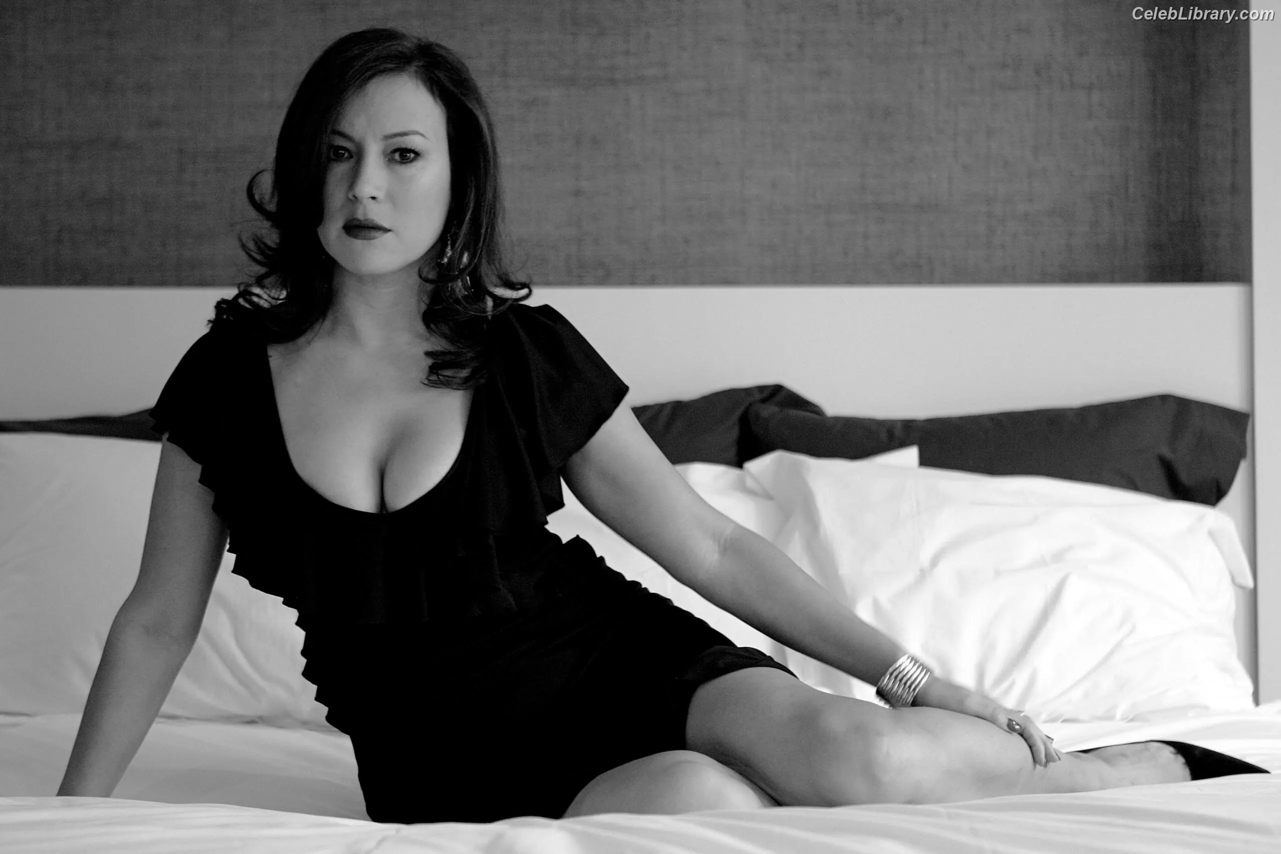 Jennifer Tilly photo 3 of 153