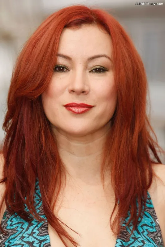 Jennifer Tilly photo 15 of 149