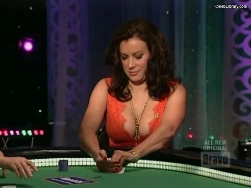 Jennifer Tilly photo 3 of 149