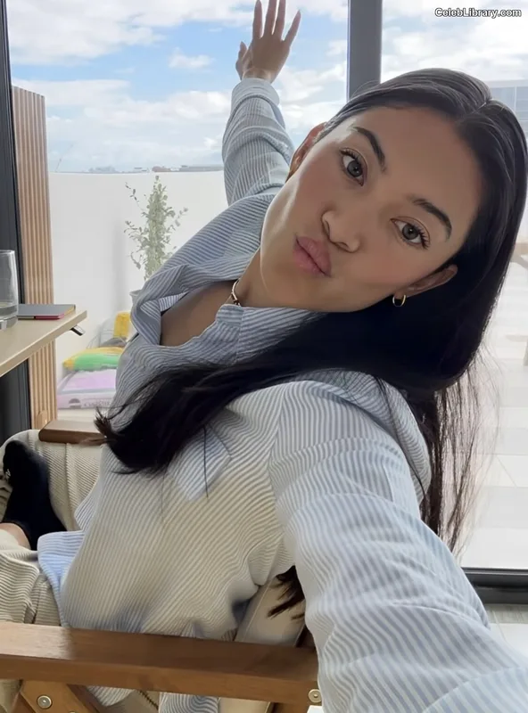 Jenny Chiu photo 6 of 138