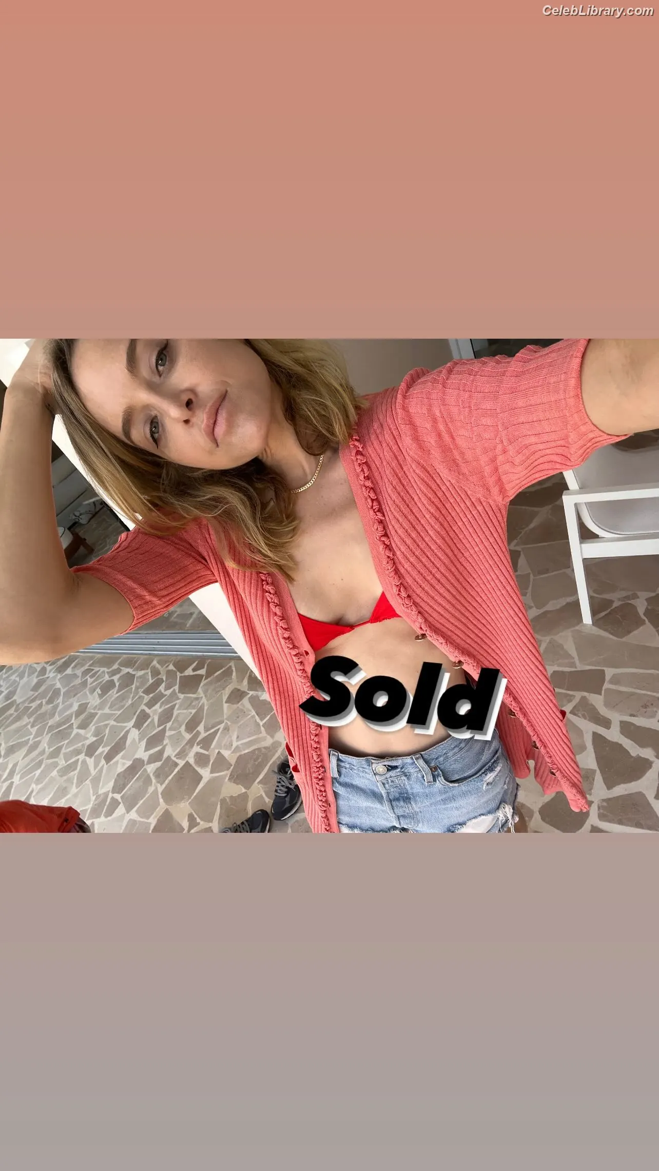 Jenny Mollen photo 14 of 183