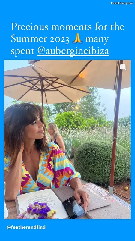 Jenny Powell photo 5 of 67