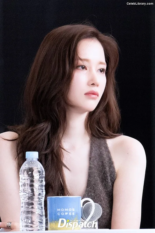 Jeon Jong-seo photo 8 of 182