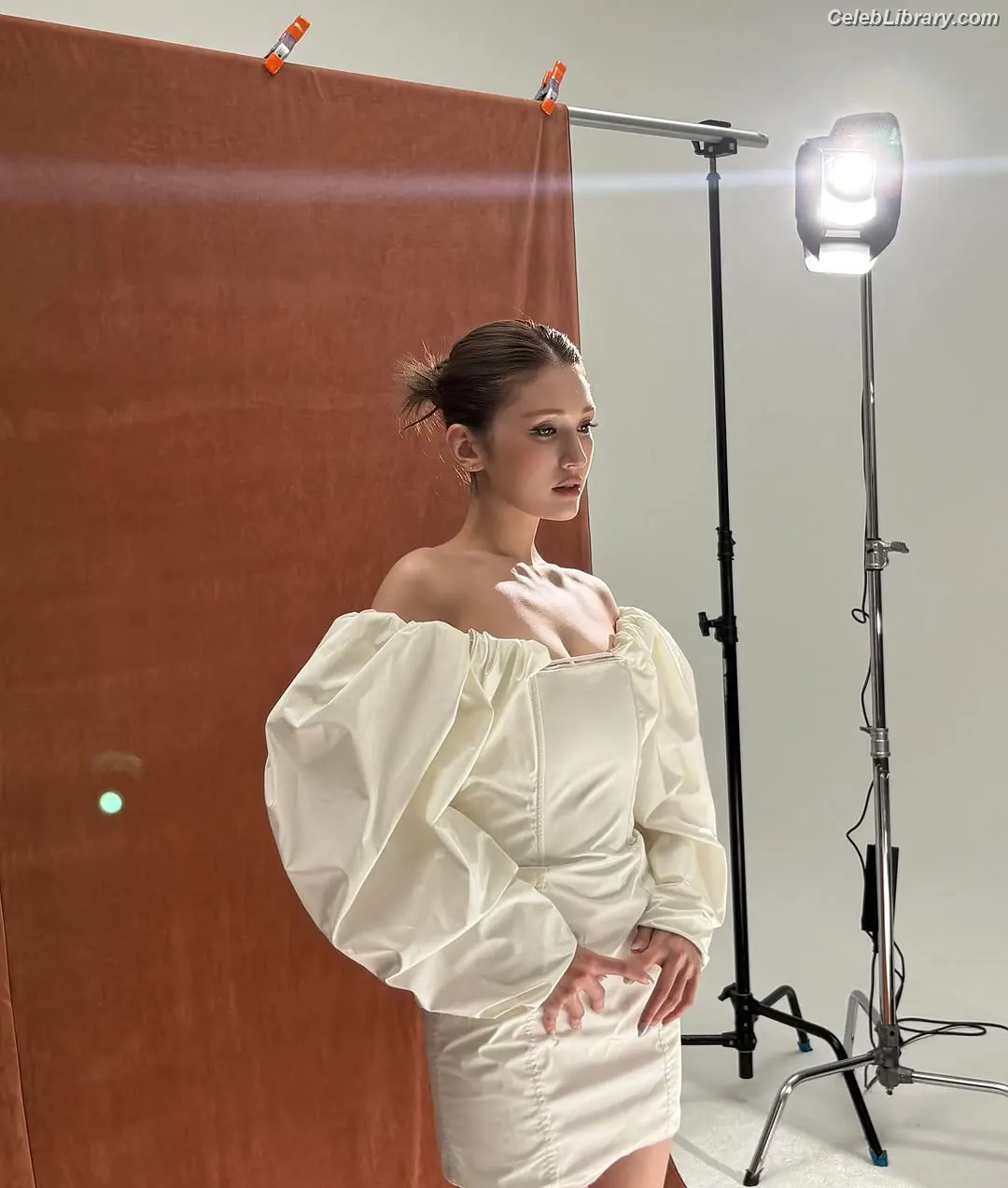 Jeon SomiENNIK SOMI photo 5 of 1234