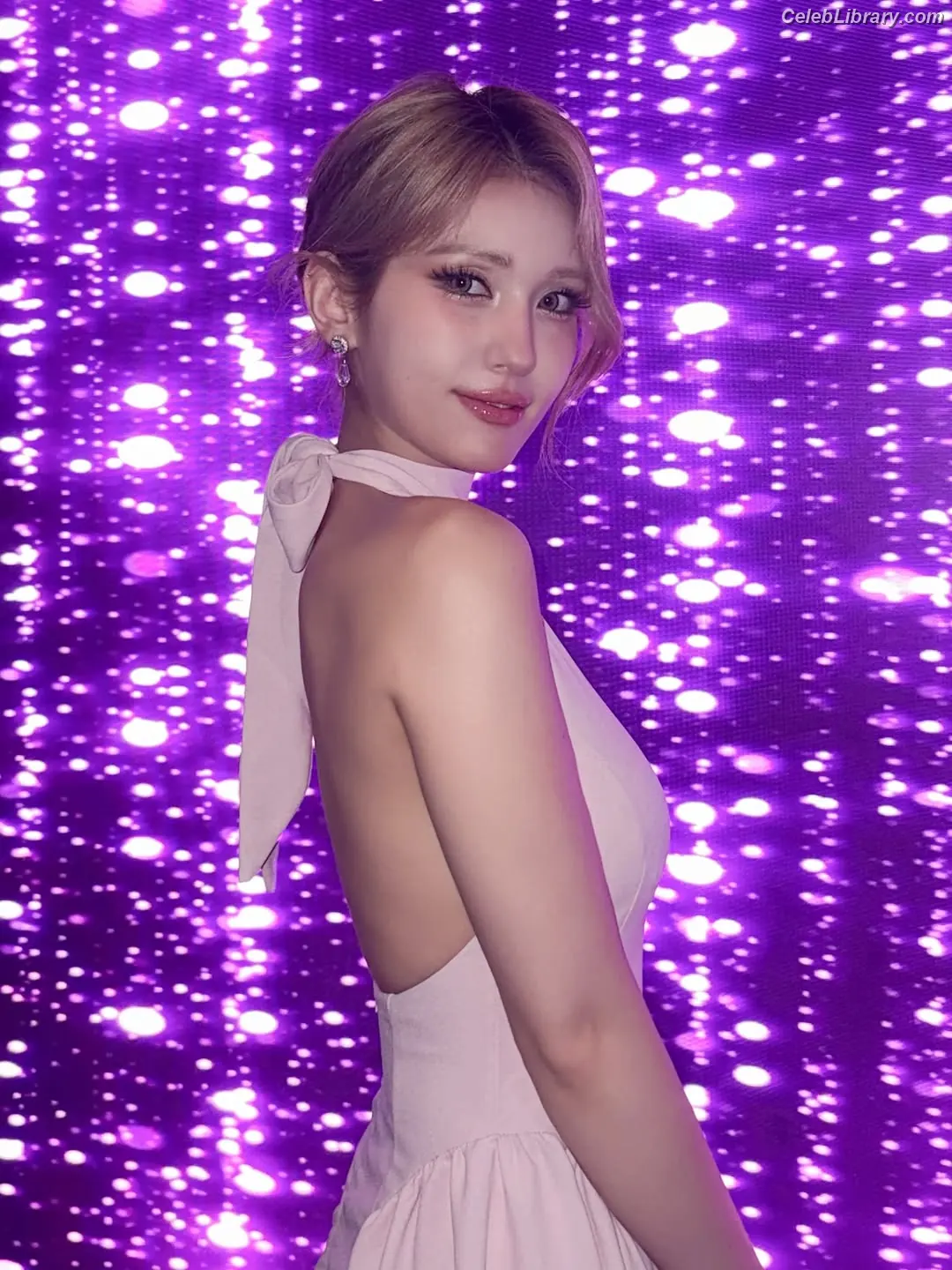 Jeon SomiENNIK SOMI photo 8 of 1234