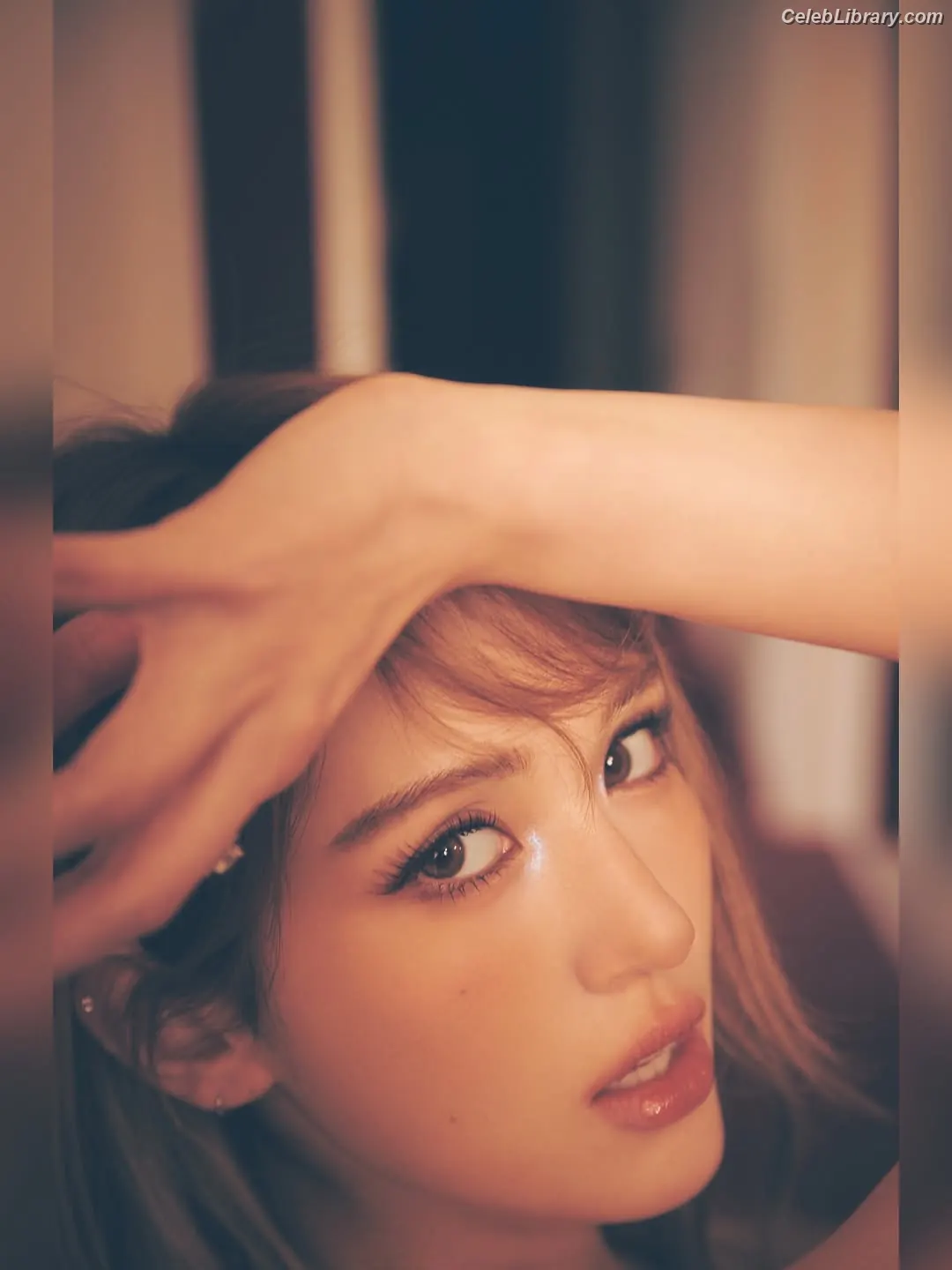 Jeon SomiENNIK SOMI photo 7 of 1234