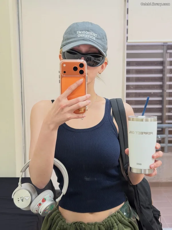 Jeon SomiENNIK SOMI photo 7 of 1235