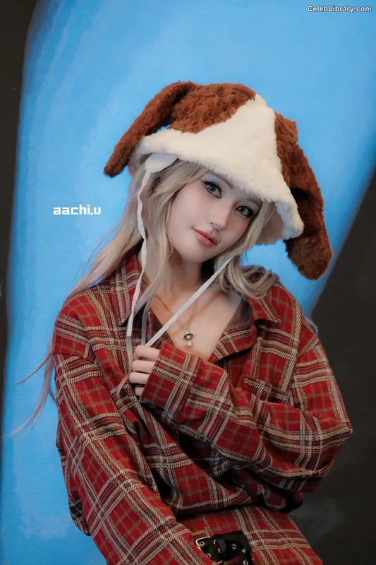 Jeon SomiENNIK SOMI photo 17 of 1235
