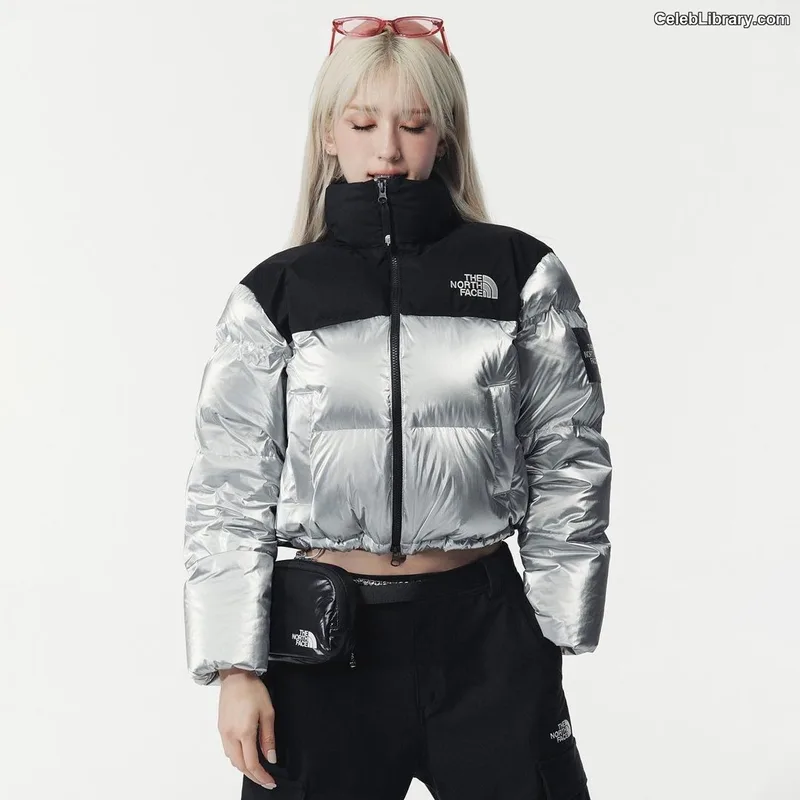 Jeon SomiENNIK SOMI photo 9 of 1235