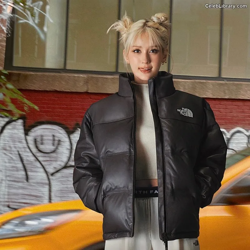 Jeon SomiENNIK SOMI photo 10 of 1235