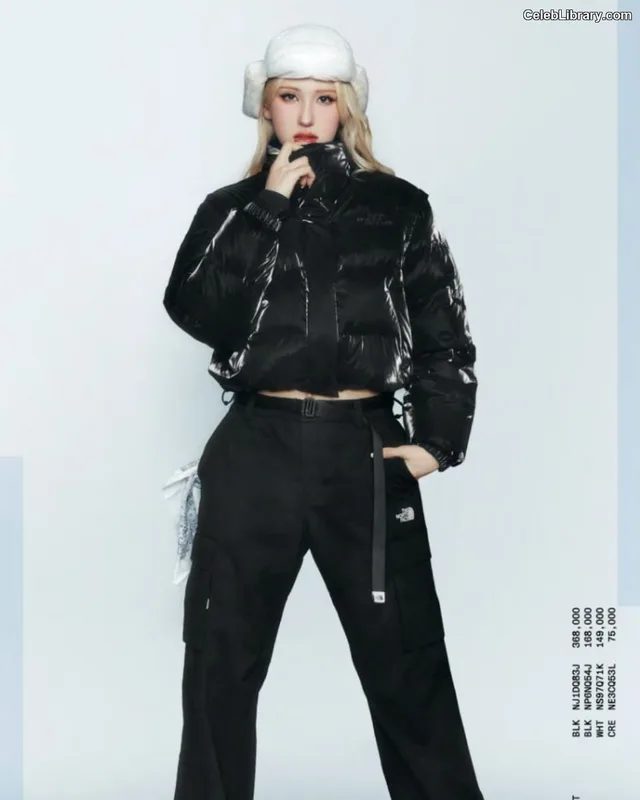 Jeon SomiENNIK SOMI photo 5 of 1235