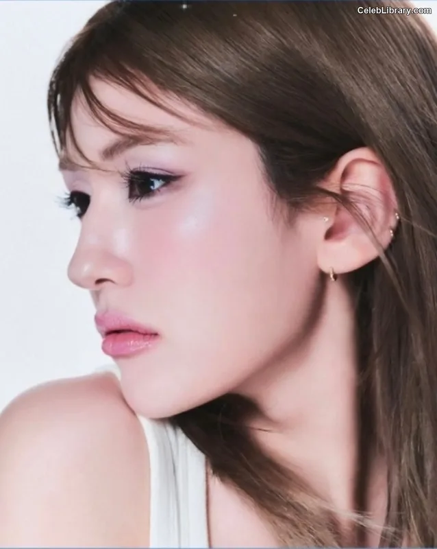 Jeon SomiENNIK SOMI photo 14 of 1235