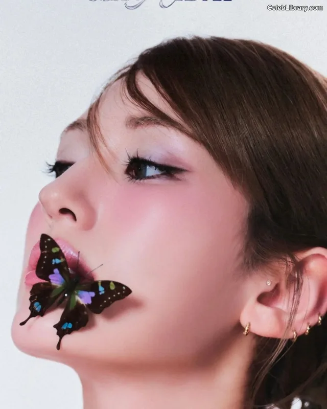 Jeon SomiENNIK SOMI photo 18 of 1235