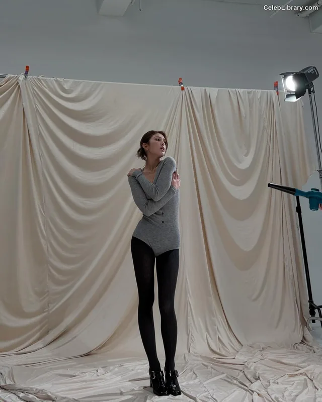 Jeon SomiENNIK SOMI photo 10 of 1235