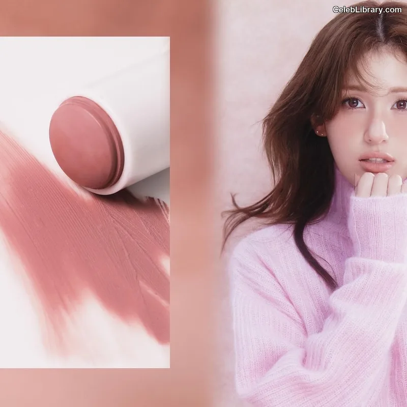 Jeon SomiENNIK SOMI photo 18 of 1235