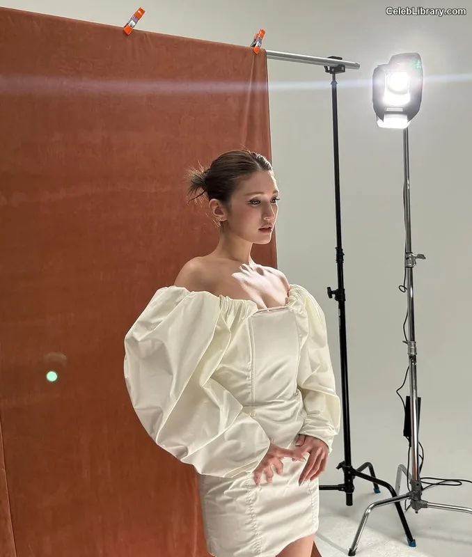 Jeon SomiENNIK SOMI photo 5 of 1235