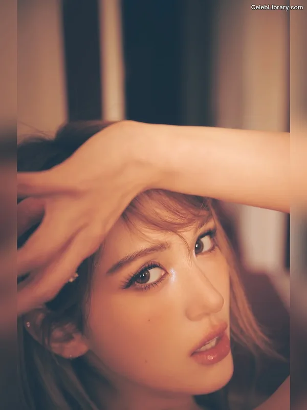 Jeon SomiENNIK SOMI photo 7 of 1235