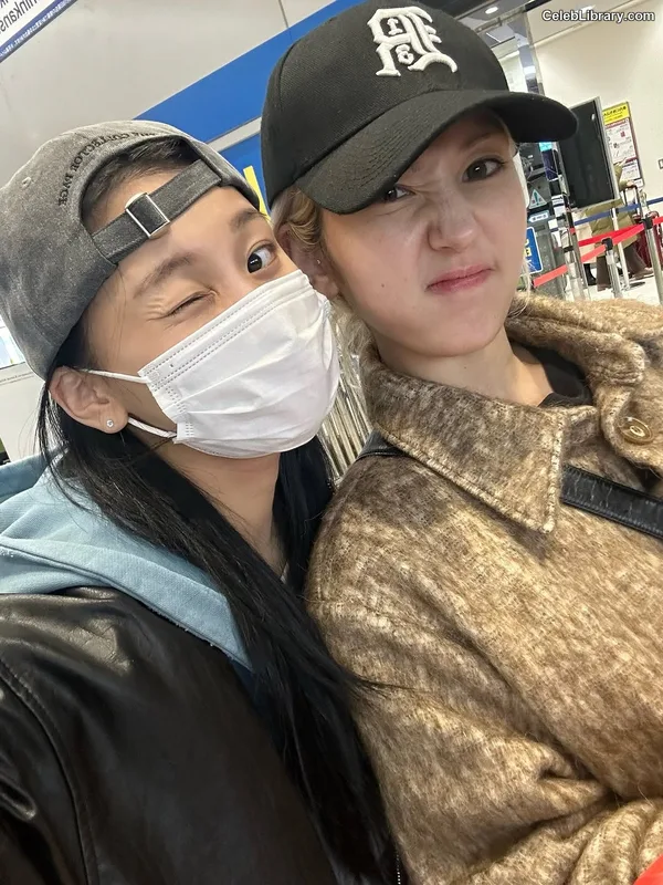 Jeon SomiENNIK SOMI photo 2 of 1235