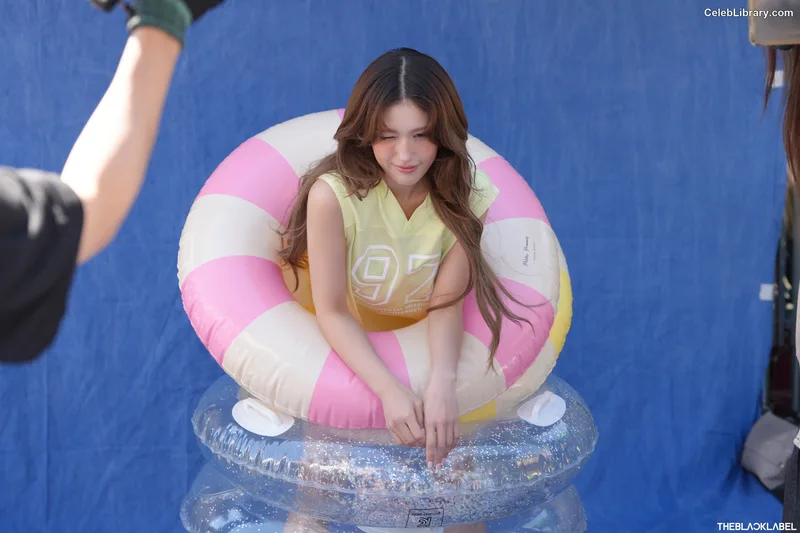 Jeon SomiENNIK SOMI photo 22 of 1235