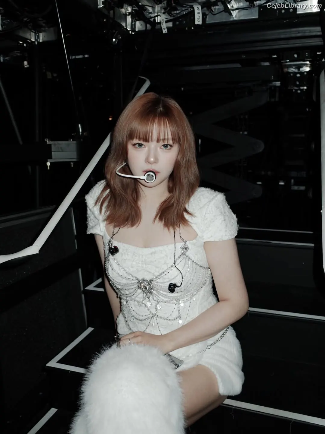 Jeongyeon (TWICE) photo 5 of 168